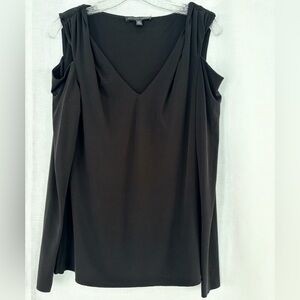 Saks Fifth Ave women’s long sleeve,V-neck,cold shoulder black dressy top.Size M